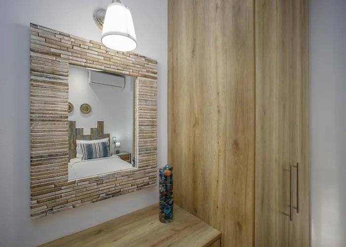 Semes Luxury Apts By Estia הרסוניסוס