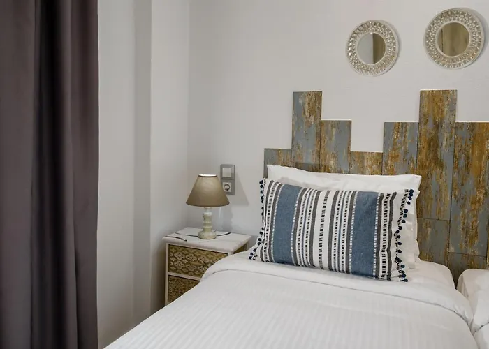 Semes Luxury Apts By Estia * خيرسونِسوس