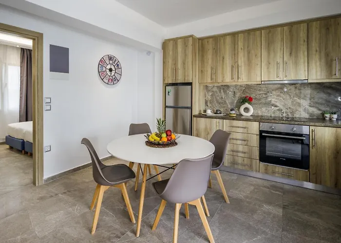 Semes Luxury Apts By Estia