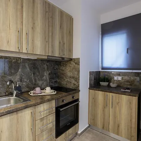 Semes Luxury Apts By Estia * הרסוניסוס