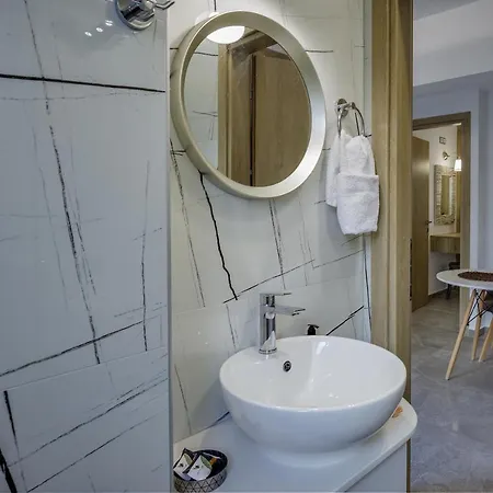 דירה Semes Luxury Apts By Estia